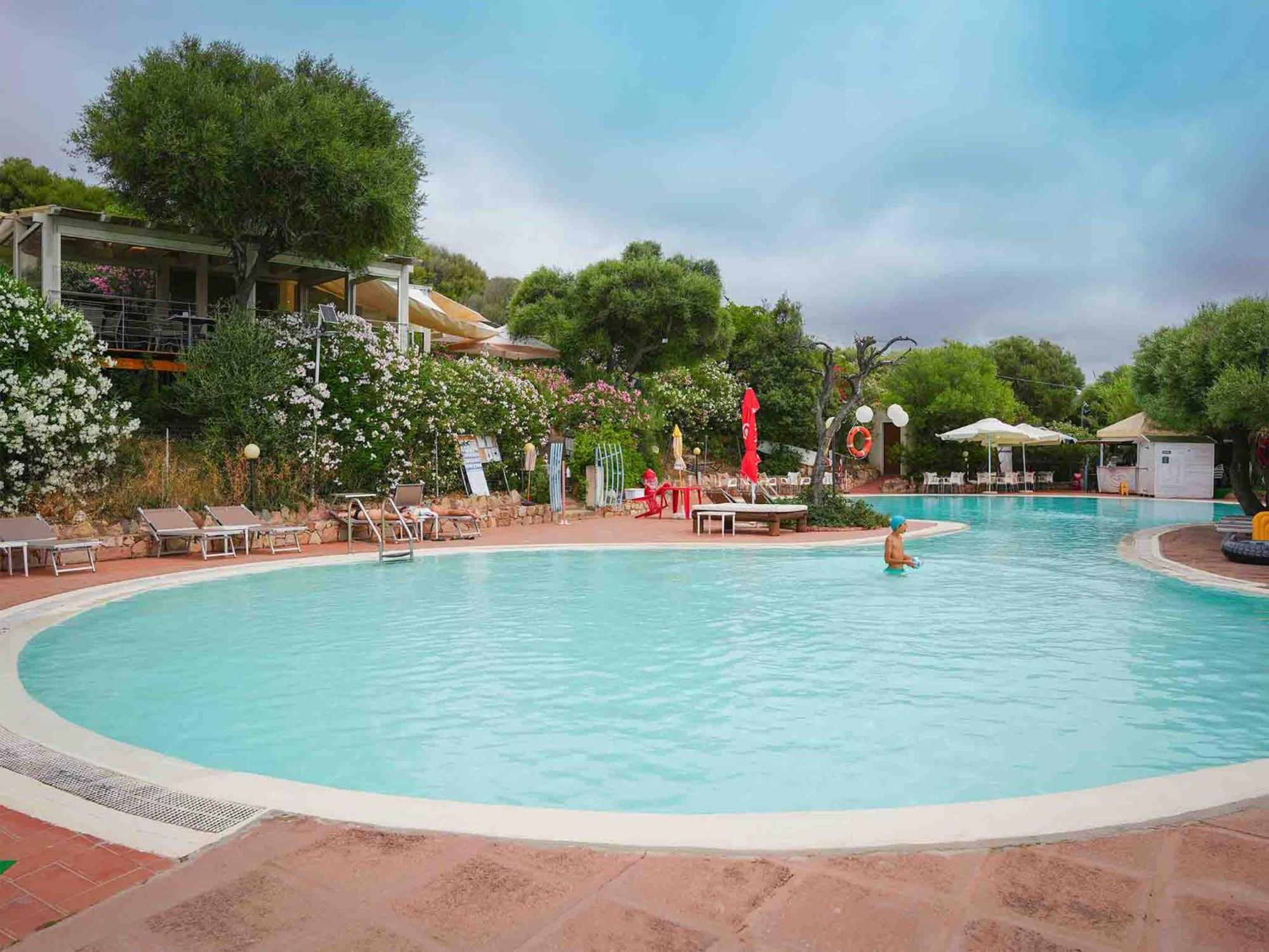 Il Borgo Di Badesi Apart otel Dış mekan fotoğraf