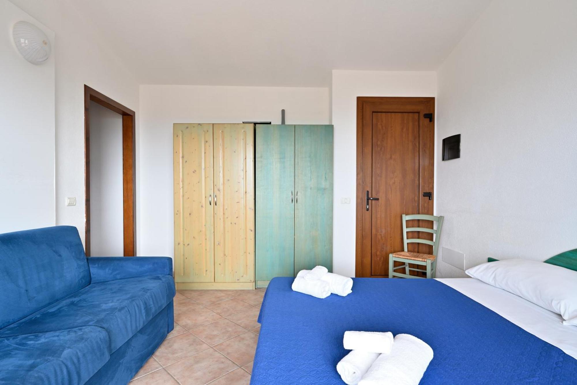 Il Borgo Di Badesi Apart otel Dış mekan fotoğraf